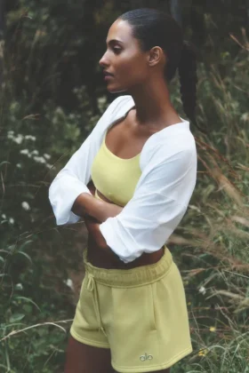 Accolade Shorts - Sunshine