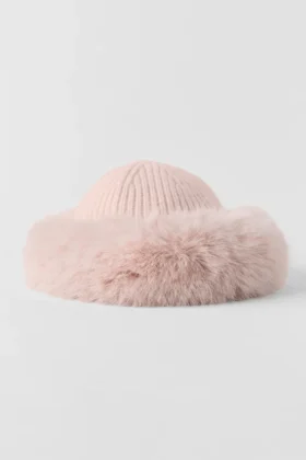 Bonnet Courchevel en cachemire et fausse fourrure – Rose givré