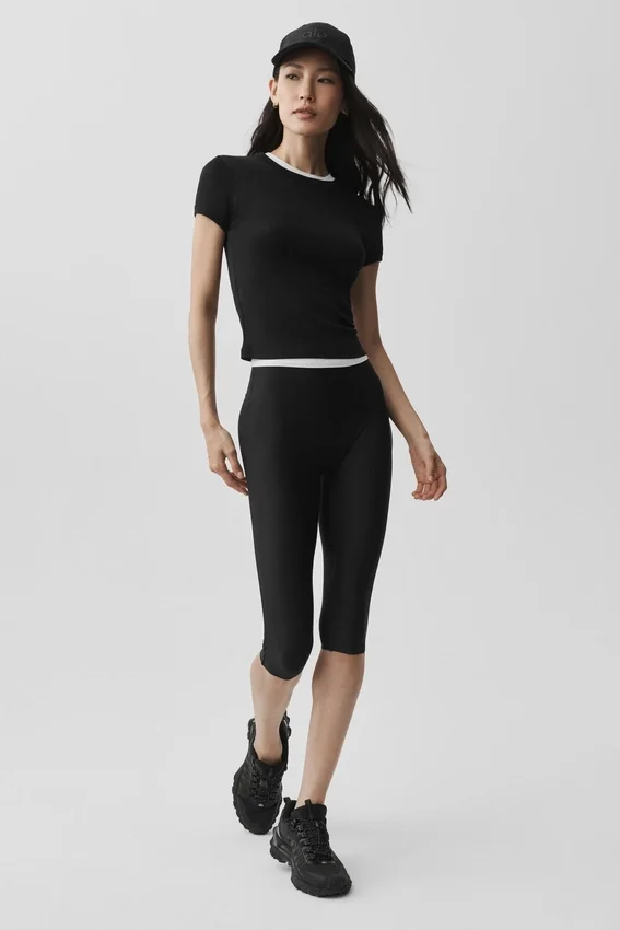 Capri High-Waist Airlift avec coupe épurée - Noir