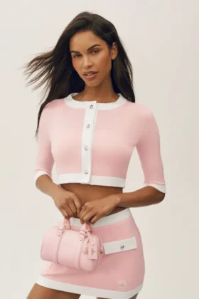 Cardigan court « Dream » en coton et cachemire, coupe capri – Rose ensoleillé/Blanc