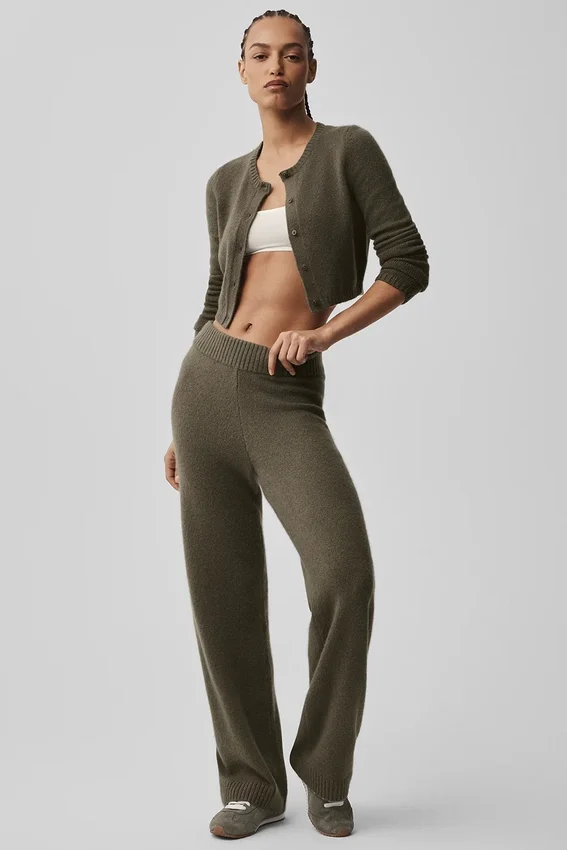 Cardigan court New Class en laine et cachemire - Olive Tree