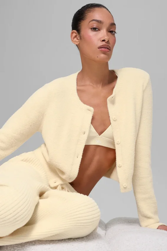 Cardigan court « Snuggle up » - Jaune bougie