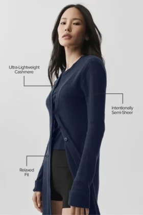 Cardigan long en cachemire voilé – Bleu marine