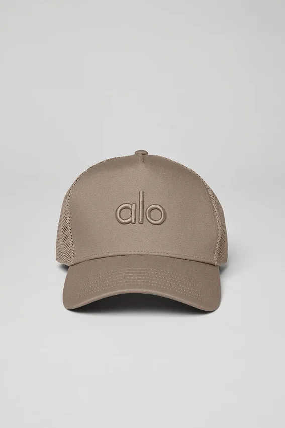 Chapeau Trucker District - Gravel