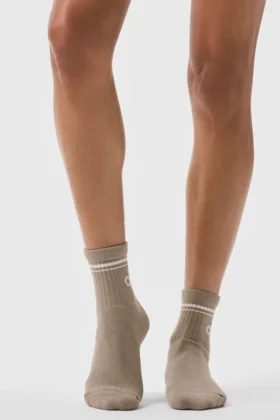 Chaussettes rétro mi-mollet unisexes – Gravel/Blanc
