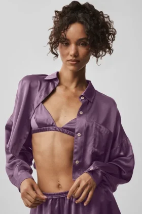 Chemise courte à manches longues boutonnée « Silk Luminous » – Plum Kiss