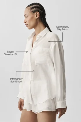 Chemise à manches longues semi-transparente « Golden Hour » à boutons – Ivoire