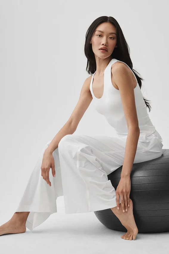 Débardeur avec soutien-gorge intégré Alo Softsculpt « No Nonsense » - Blanc