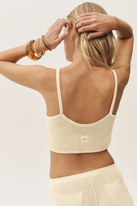 Débardeur court en soie et cachemire « Heat Wave » – Beige sable