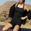 Débardeur-soutien-gorge sans coutures à côtes « Favorite » — Noir