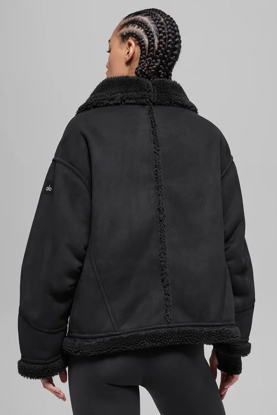 Grande veste en simili-mouton - Noir