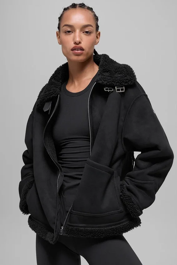 Grande veste en simili-mouton - Noir