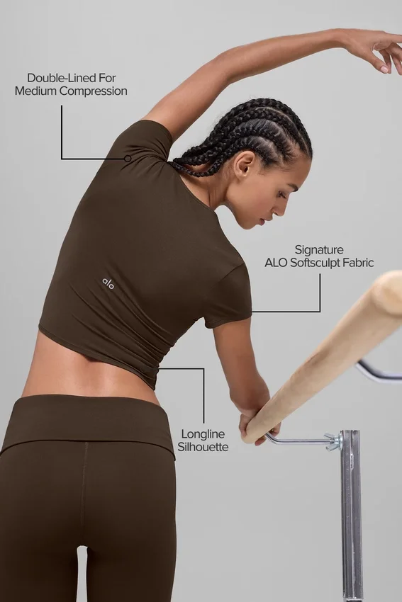 Haut à manches courtes Alo Softsculpt Precision - Espresso