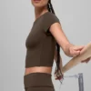 Haut à manches courtes Alo Softsculpt Precision - Espresso