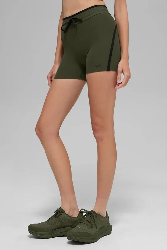 High-Waist Airbrush Short de course 4" - Vert olive/Noir