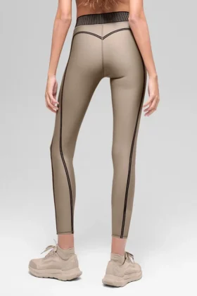 High-Waist Airlift 7/8 Line Up Legging – Gravel