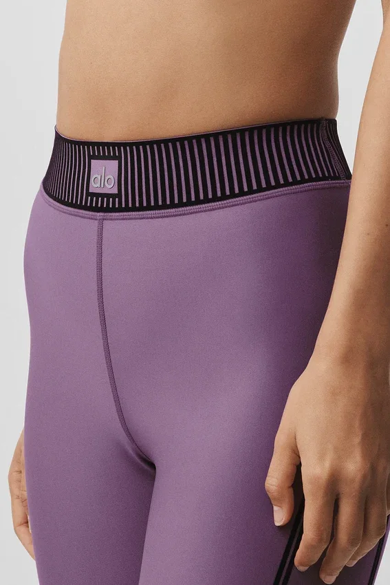 High-Waist Airlift 7/8 Line up Legging - Plum Kiss