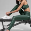 High-Waist Airlift Legging – Vert trèfle/Blanc