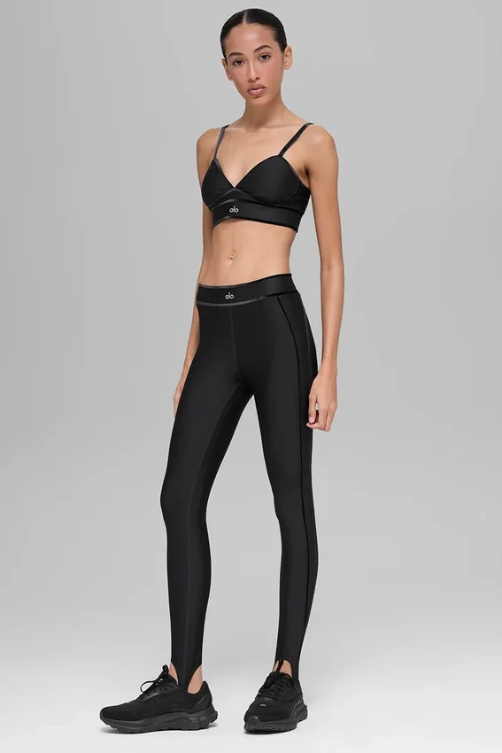 High-Waist Airlift Love Language Stirrup Legging - Noir