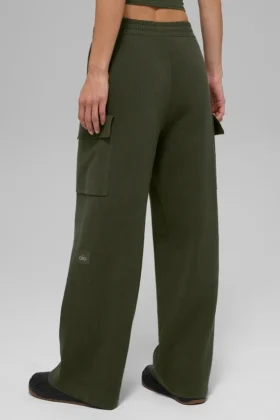 High-Waist Cargo Pant en maille Scholar – Vert olive