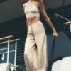 High-Waist Radiance Pantalon en mélange de soie – Beige sable