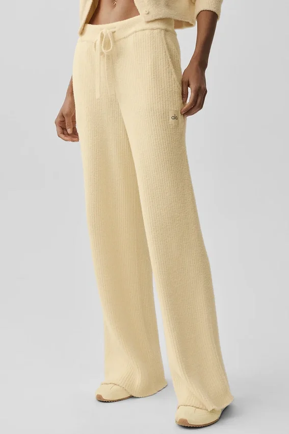 High-Waist Wide Leg Pant « Snuggle up Sweater » – Jaune bougie
