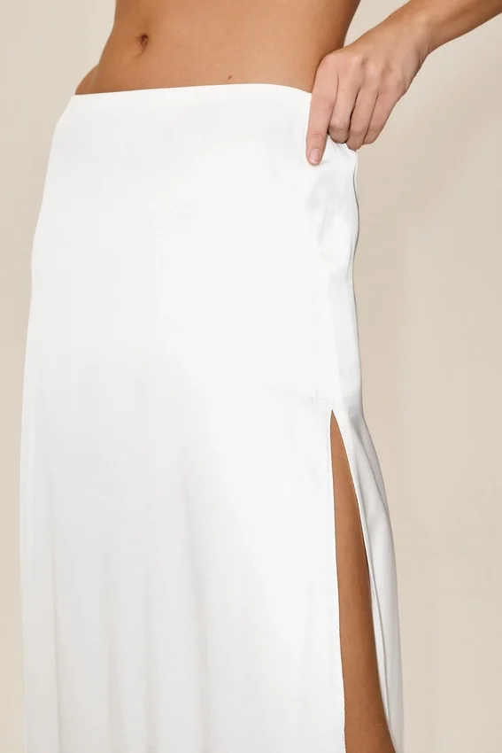 Jupe longue Radiance taille basse en mélange de soie – Blanche