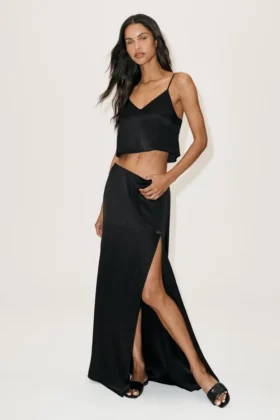 Jupe longue Radiance taille basse en mélange de soie – Noir
