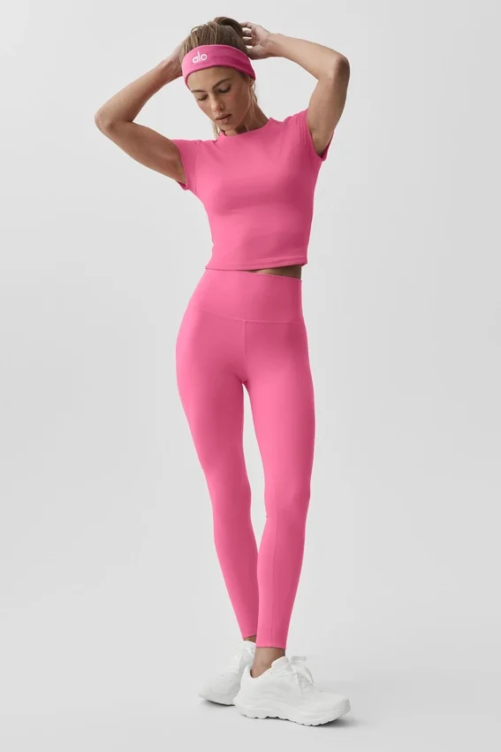 Haut à manches courtes Alo Softsculpt Precision - Rose paradis