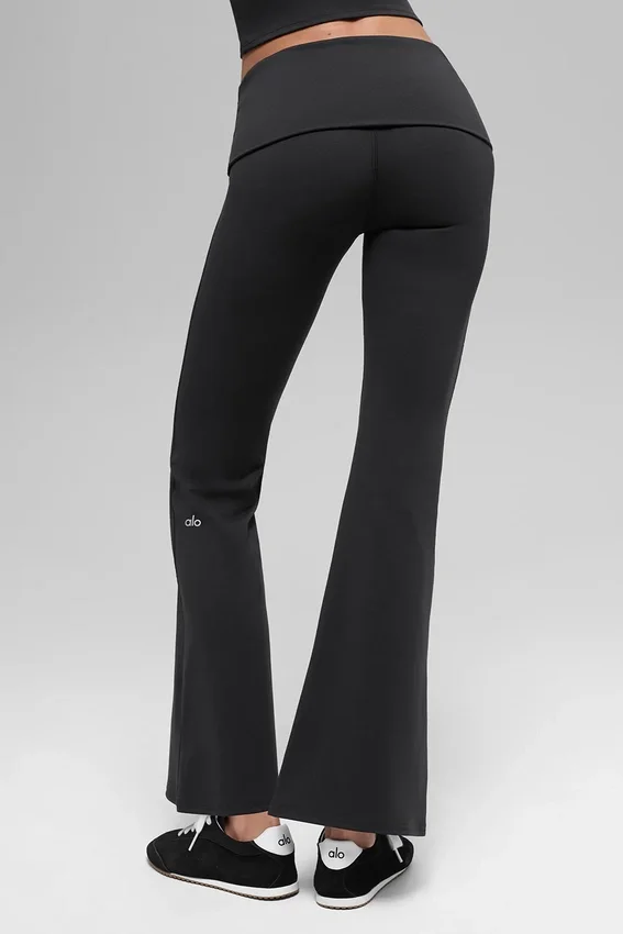 Legging évasé 7/8 à ourlet rabattu Alo Softsculpt - Noir