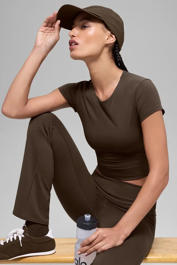 Haut à manches courtes Alo Softsculpt Precision - Espresso