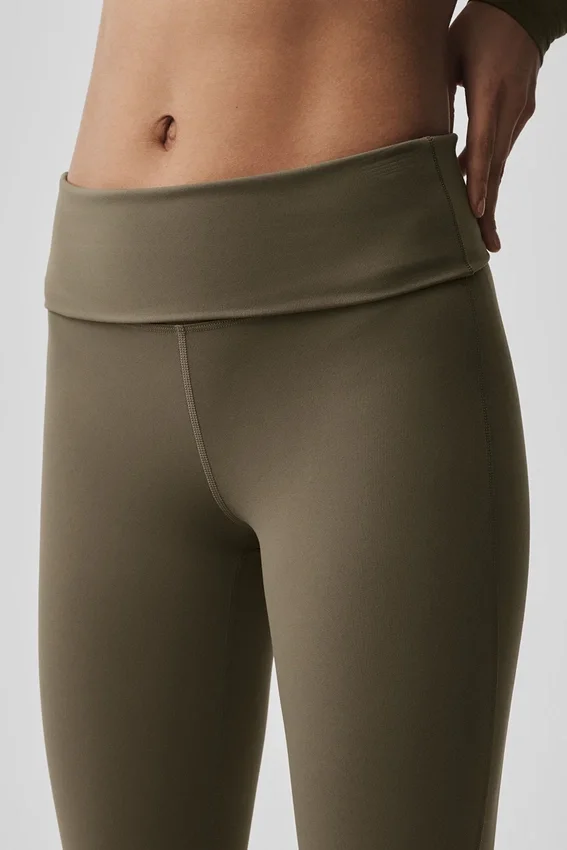 Legging évasé à revers Alo Softsculpt – Olive Tree