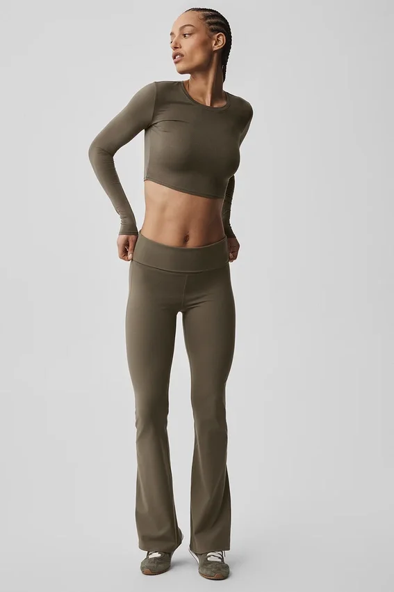 Legging évasé à revers Alo Softsculpt – Olive Tree