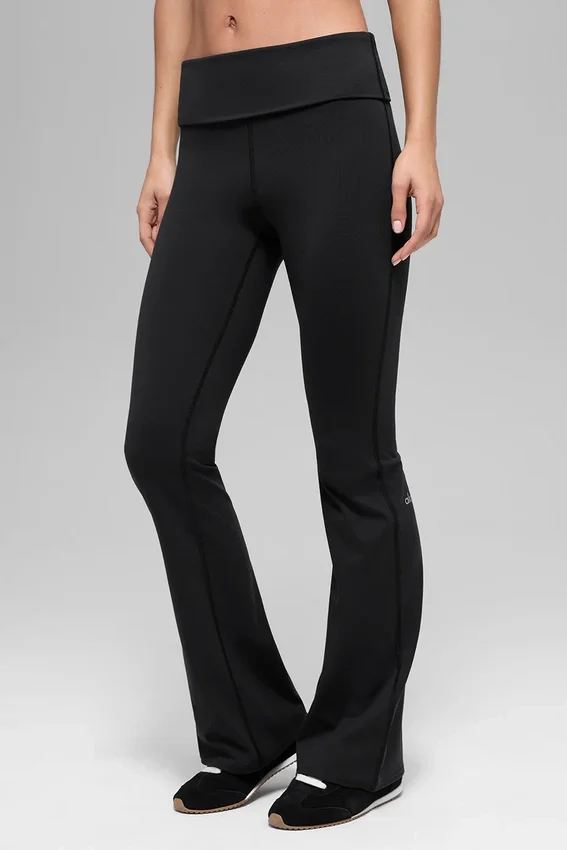 Legging évasé à taille rabattable Alo Softsculpt – Noir