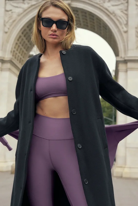 Manteau long City Girl en laine double face – Noir