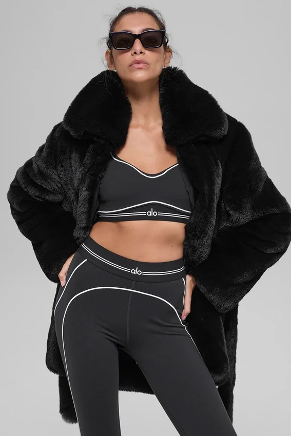 Manteau Starstruck en fausse fourrure - Noir
