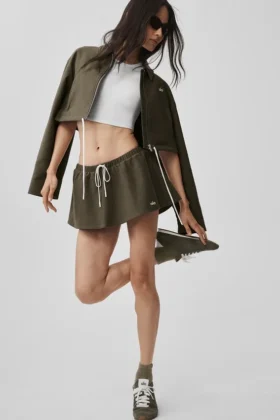 Micro-jupe taille basse préférée des fans – Olive Tree