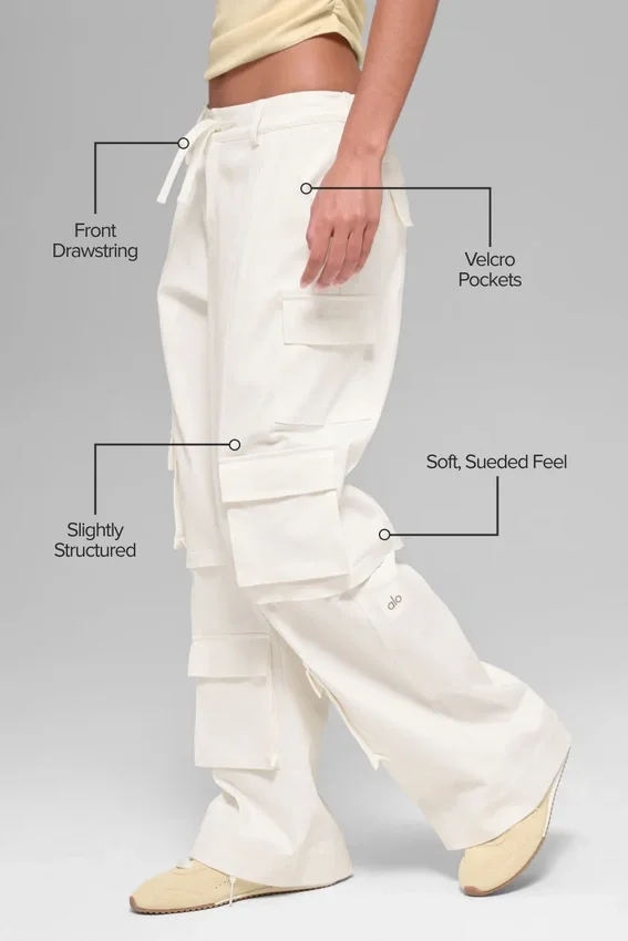 Pantalon cargo Scout à taille mi-haute – Ivoire