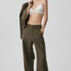Pantalon Cosmopolitan à taille mi-haute et boutons-pression - Olive Tree