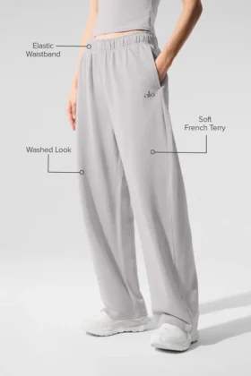 Pantalon de jogging Accolade à coupe droite délavé – Gris ciel délavé