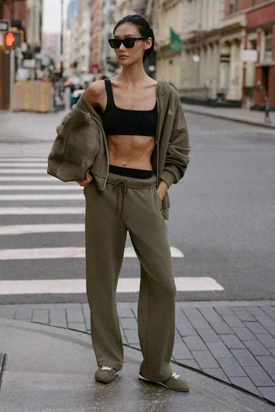 Pantalon de jogging Accolade à coupe droite - Olive Tree