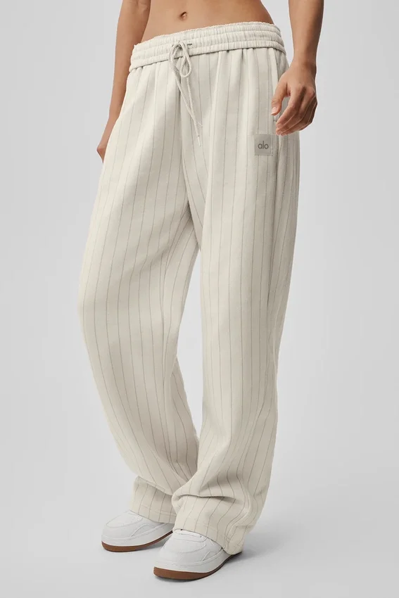 Pantalon de jogging à jambes droites à fines rayures – Fines rayures couleur os