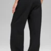 Pantalon de jogging à jambes droites à fines rayures - Noir à fines rayures