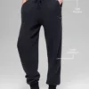 Pantalon de jogging New Class High-Waist en laine et cachemire – Noir