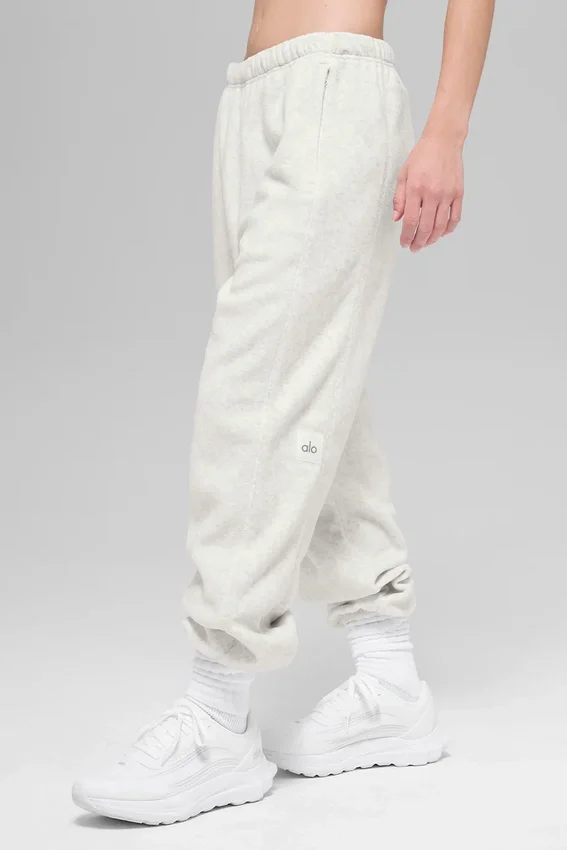 Pantalon de jogging Retreat High-Waist en polaire – Gris chiné blanc