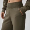 Pantalon de jogging Serenity à jambes larges - Olive Tree