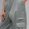 Pantalon de jogging Sheer Game Time à jambes larges - Gris lunaire