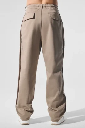 Pantalon droit en suédine Edition – Gravel