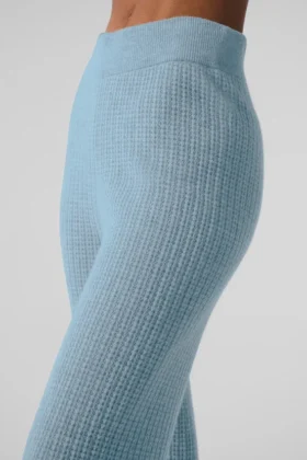 Pantalon en cachemire High-Waist et motif gaufré moelleux – Bleu céleste chiné