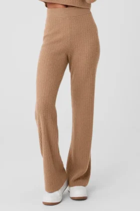 Pantalon en cachemire High-Waist et texture gaufrée - Amande grillée